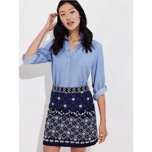 Loft Navy and white Embroidered mini Skirt, NWT, size 4